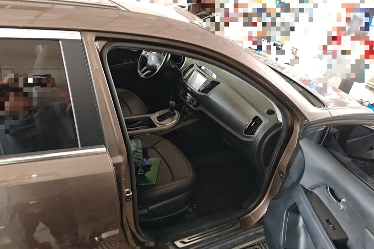 起亚 智跑 2015款 2.0L 自动两驱版GLS局部细节9005