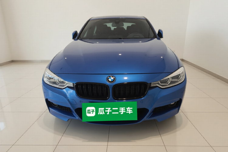 宝马3系 2018款 320i M运动套装车身外观2