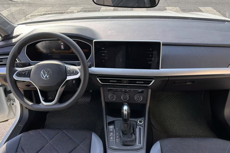 大众 朗逸 2023款 1.5L 自动得逸版中控内饰7002