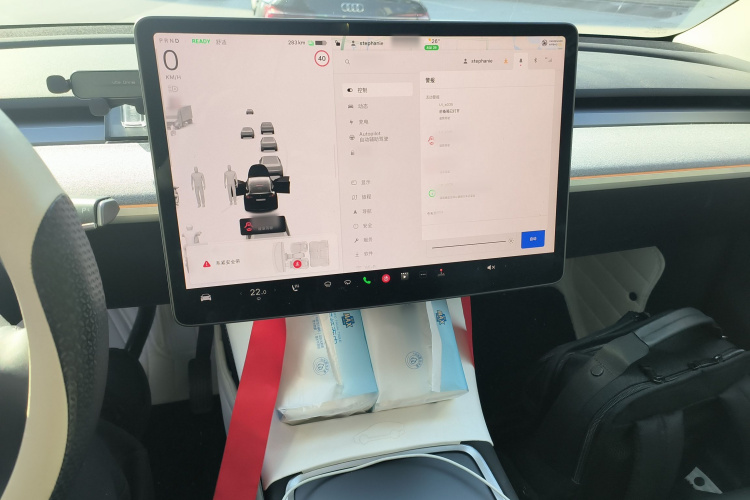 特斯拉 Model Y 2023款 后轮驱动版局部细节16