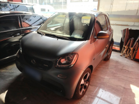 smart fortwo 2018款 1.0L 52千瓦硬顶激情版 国V