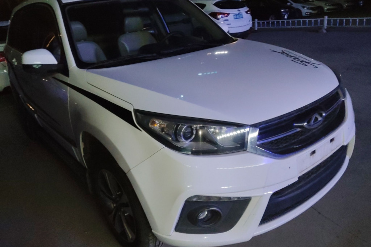 奇瑞 瑞虎3 2014款 1.6L 手动智尚版车身外观6002