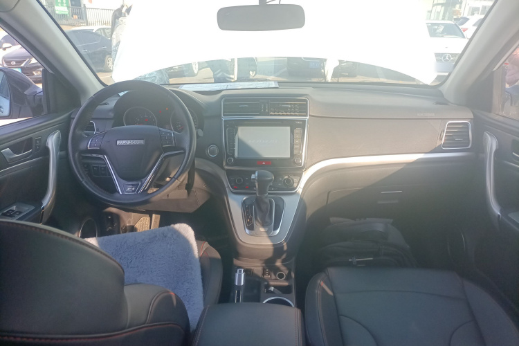 哈弗H6 2015款 运动版 1.5T 自动两驱豪华型中控内饰7002