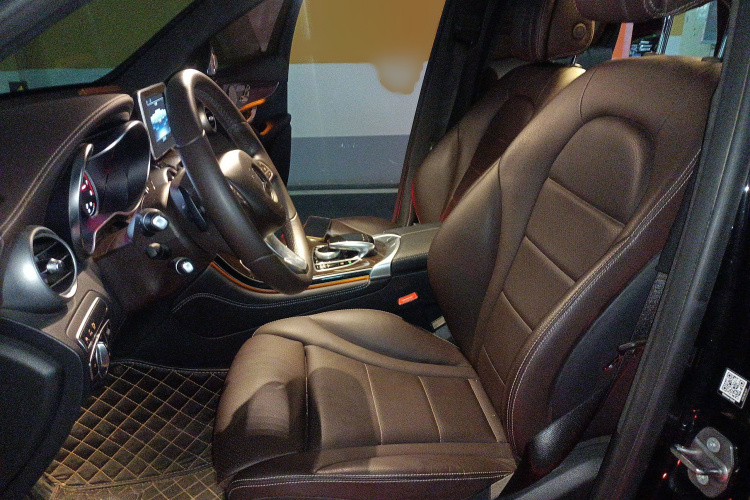 奔驰GLC 2019款 改款 GLC 260 L 4MATIC 豪华型局部细节19