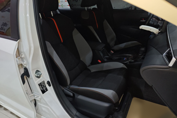 丰田 卡罗拉 2023款 1.2T 先锋版局部细节41