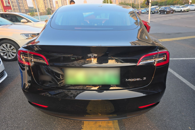 特斯拉 Model 3 2020款 改款 标准续航后驱升级版车身外观6