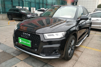 奥迪Q5L 2020款 40 TFSI 荣享时尚型