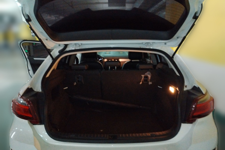 观致3 2016款 都市SUV 1.6T 自动致悦型局部细节23