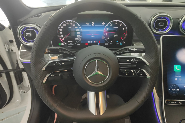 奔驰C级 2025款 C 260 L 运动版中控内饰13
