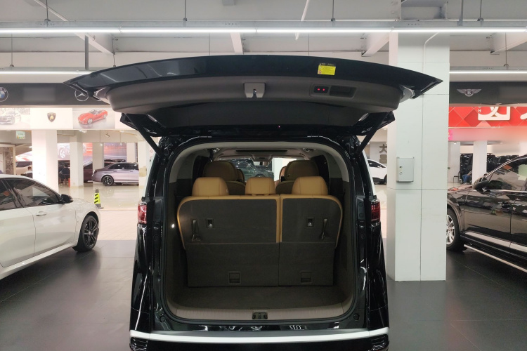 腾势D9 2022款 DM-i 970 四驱旗舰型局部细节23