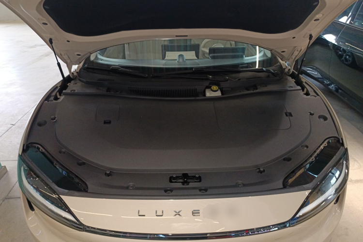 鸿蒙智行 智界S7 2025款 855km Max机舱底盘24