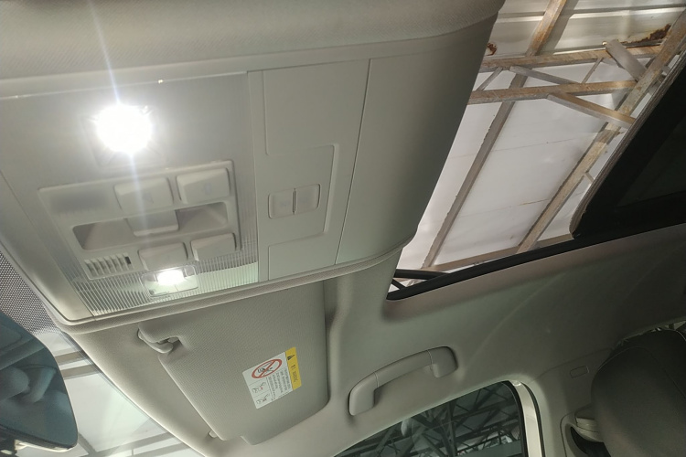 大众 途观L 2020款 330TSI 自动两驱R-Line旗舰版 国VI局部细节22