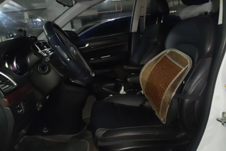 哈弗H6 2013款 运动版 1.5T 手动两驱精英型局部细节19