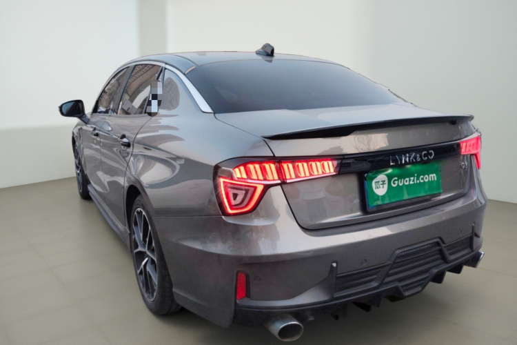 领克03 2021款 1.5TD DCT劲 冠军版车身外观5