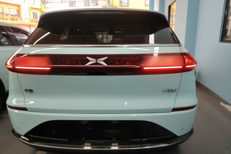 小鹏G3 2021款 G3i 520N车身外观6