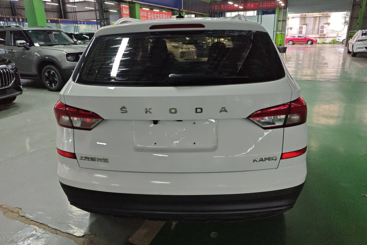 斯柯达 柯米克 2018款 1.5L 自动标准版 国VI车身外观6