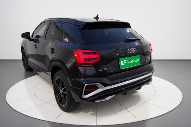 奥迪Q2L 2022款 35 TFSI 进取动感型车身外观5