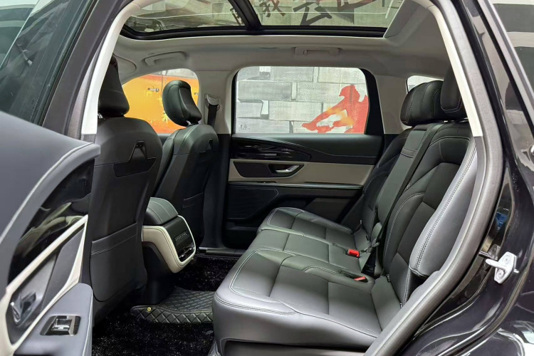 林肯 航海家 2023款 2.0T 四驱尊享版中控内饰7006