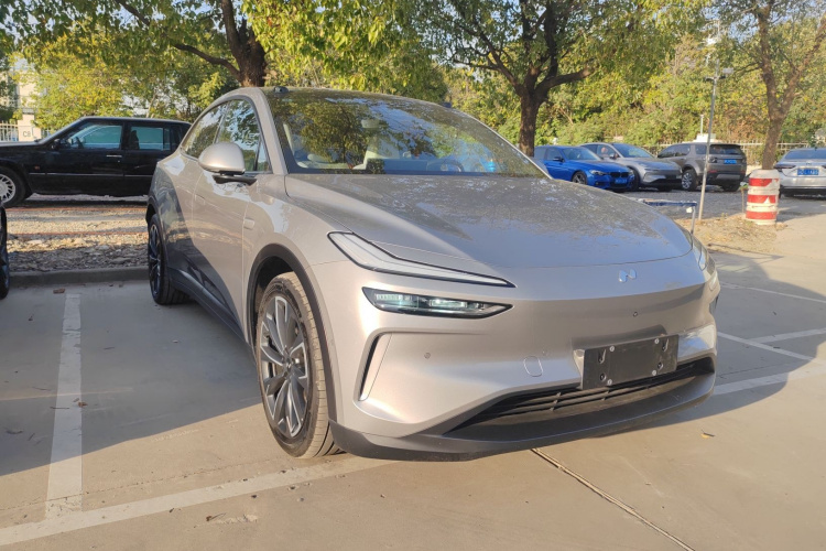 乐道L60 2024款 60kWh 后驱版车身外观3