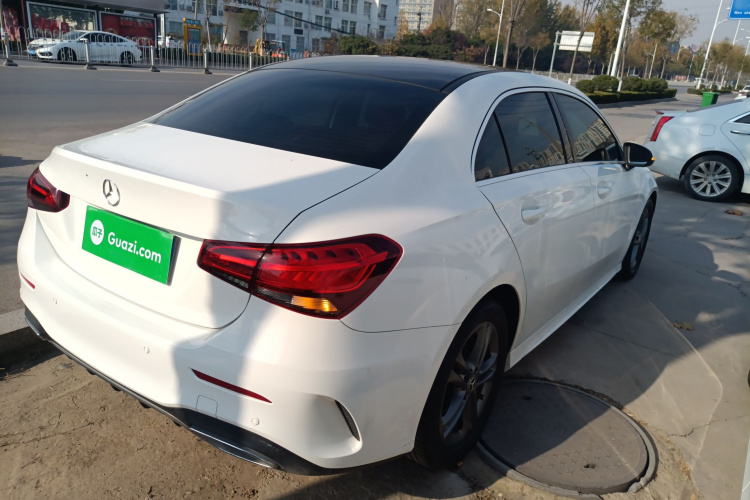 奔驰A级 2020款 改款 A 180 L 运动轿车特殊配置车身外观6005