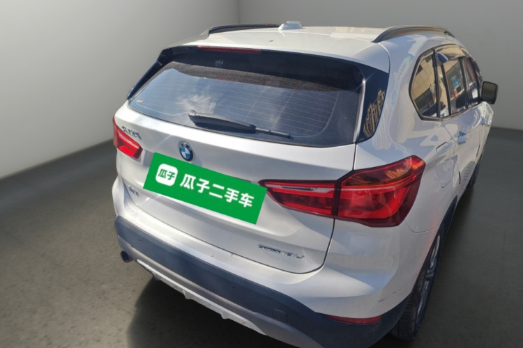 宝马X1 2018款 sDrive18Li 尊享型车身外观7