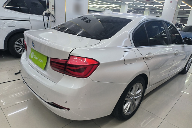 宝马3系 2017款 320Li 时尚型车身外观6005