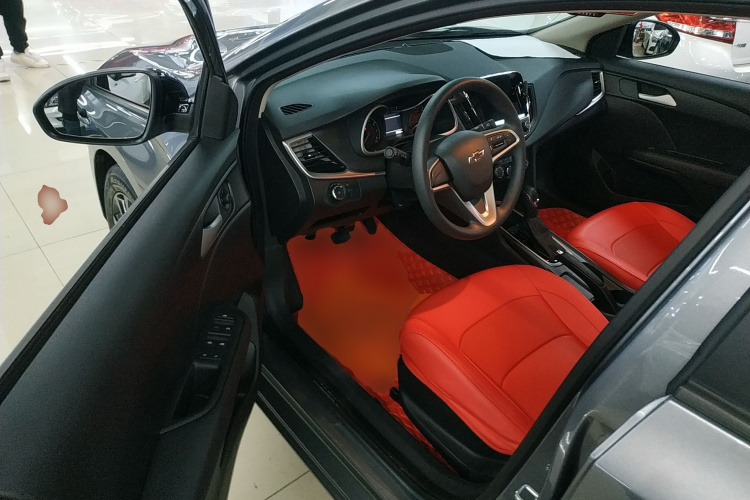 雪佛兰 科鲁泽 2019款 Redline 320T 双离合欢快版 国VI中控内饰7003