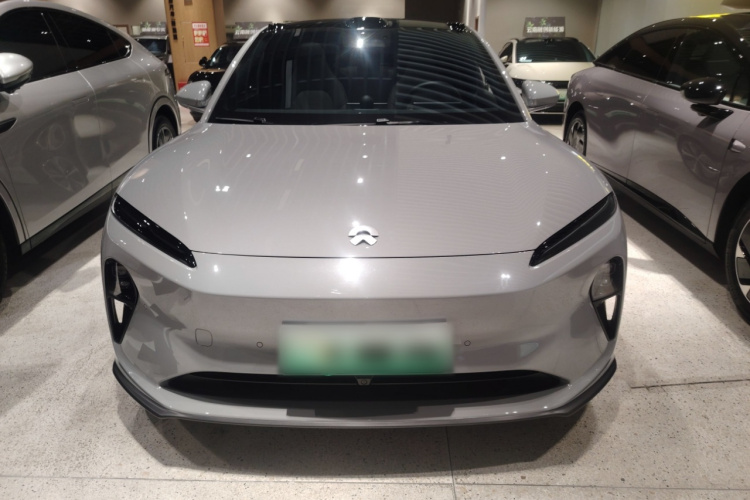 蔚来ET5T 2024款 75kWh Touring车身外观2