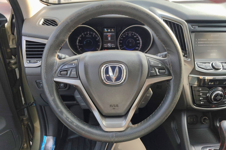 长安CS75 2014款 1.8T 自动精英型 国IV局部细节13