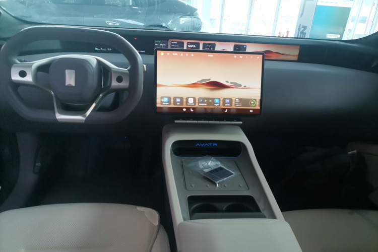 阿维塔12 2024款 700 三激光后驱奢享版中控内饰7002