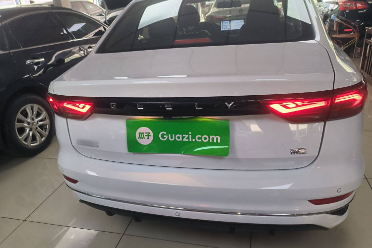 吉利汽车 帝豪 2023款 第4代冠军版 1.5L CVT豪华型车身外观6