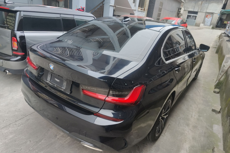 宝马3系 2021款 改款 325Li M运动套装车身外观7