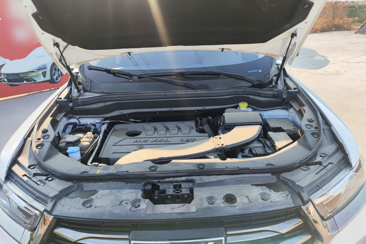 哈弗H6 2021款 国潮版 1.5T 自动冠军版机舱底盘24