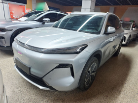 吉利银河 银河星舰7 EM-i 2025款 120km 领航版