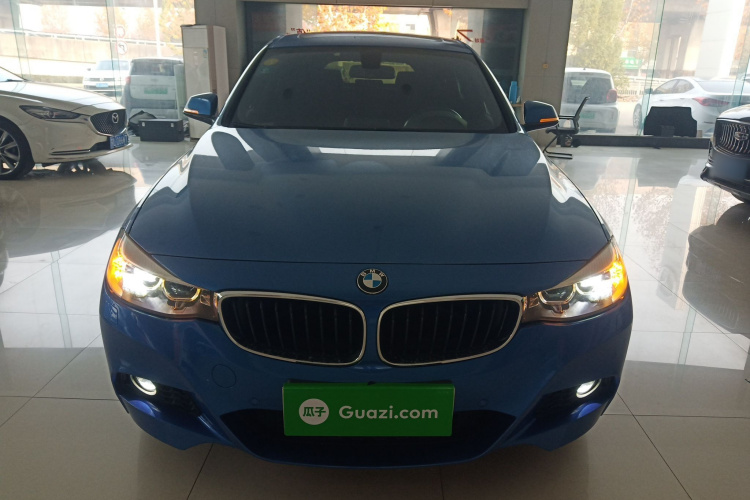 宝马3系GT 2017款 320i M运动型车身外观2