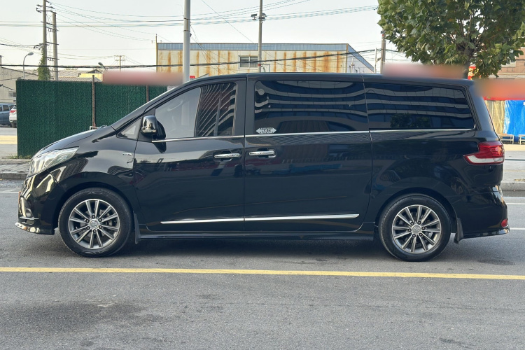 上汽大通MAXUS 大通G10 2018款 PLUS 2.0T 自动旗舰版车身外观6008