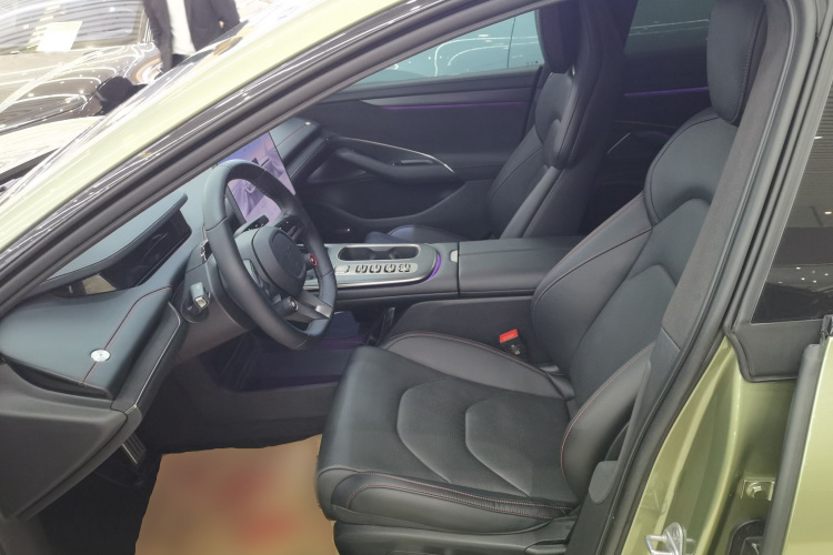 小米汽车 小米SU7 2024款 四驱超长续航高阶智驾Max版中控内饰19