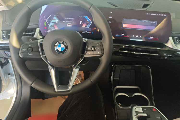 宝马X1 2025款 sDrive25Li X设计套装中控内饰12