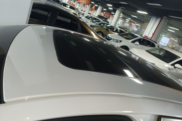 凯迪拉克XTS 2015款 28T 舒适型局部细节57