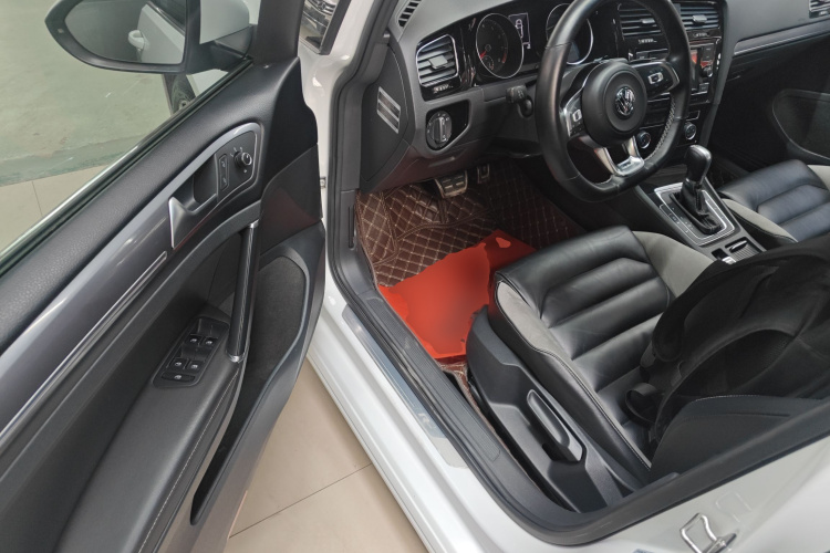 大众 高尔夫 2016款 1.4TSI 自动R-Line中控内饰20