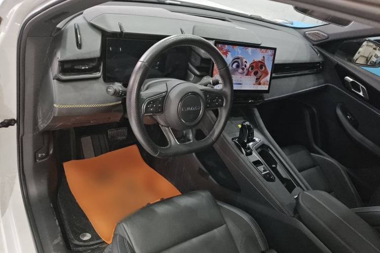 领克03 2023款 1.5TD DCT劲Pro中控内饰12