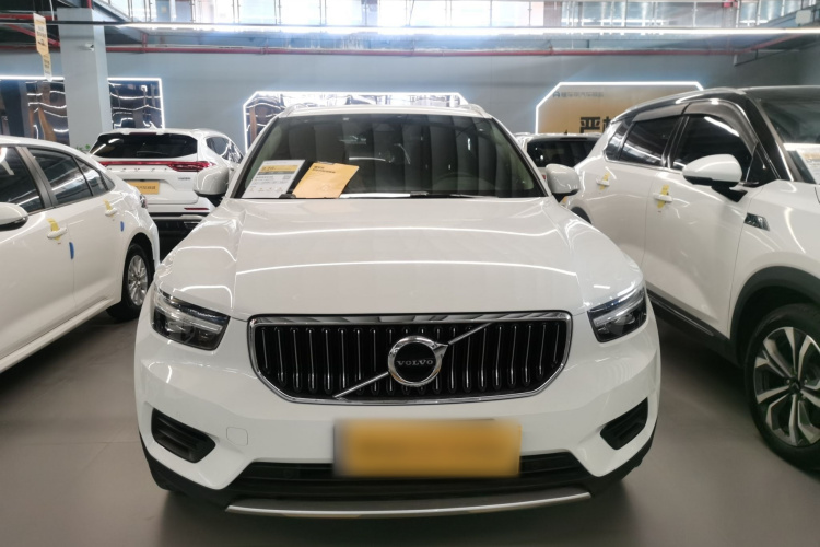 沃尔沃XC40 2020款 T3 智行时尚版车身外观6001