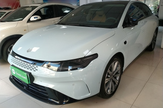 零跑汽车 零跑C01 2024款 增程 216尊享版