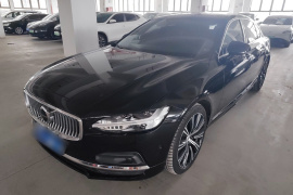 沃尔沃S90 2023款 B5 智雅豪华版