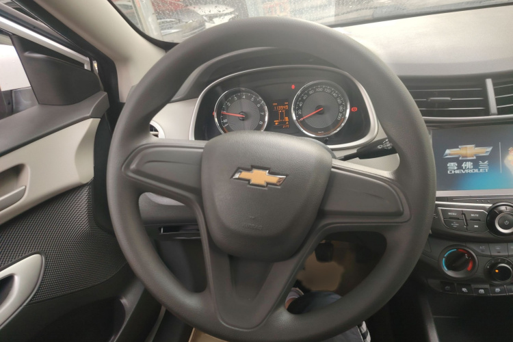 雪佛兰 2015款 赛欧3 1.3L 手动理想版局部细节13