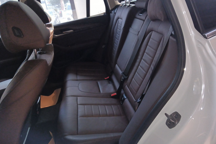 宝马X3 2021款 xDrive28i 豪华套装中控内饰21