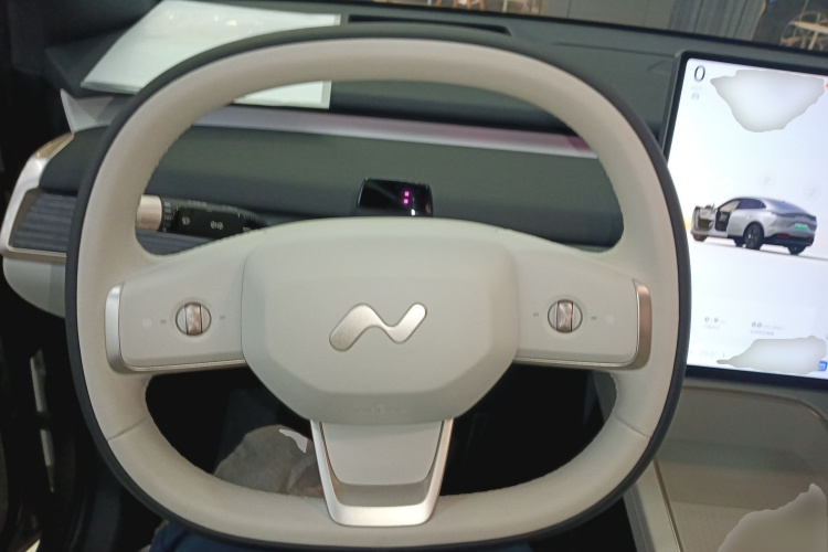 乐道L60 2024款 60kWh 后驱版中控内饰13