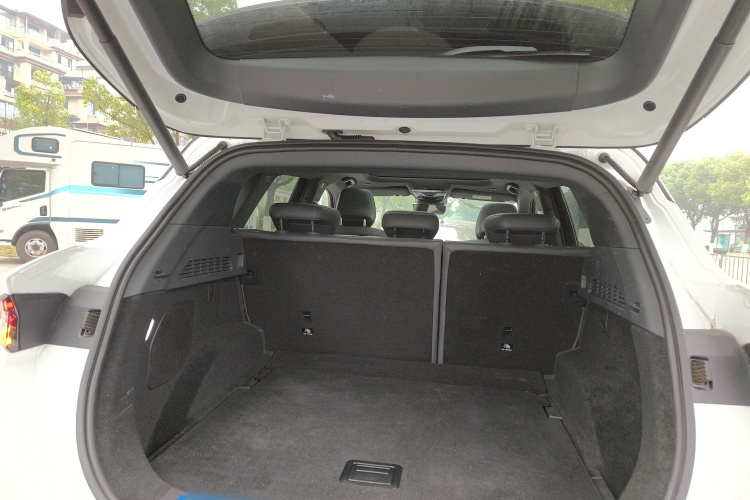 ARCFOX极狐 极狐 阿尔法T(ARCFOX αT) 2022款 653S 160kW机舱底盘23