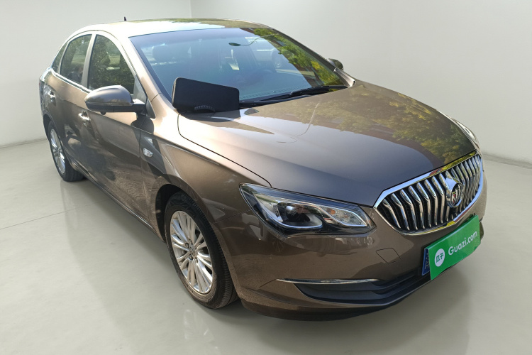 别克 英朗 2016款 15N 自动豪华型车身外观3