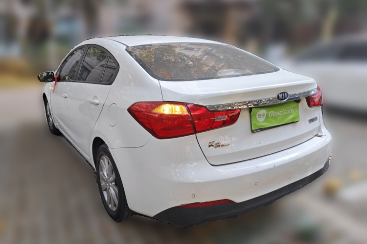 起亚K3 2015款 1.6L 自动GL车身外观5